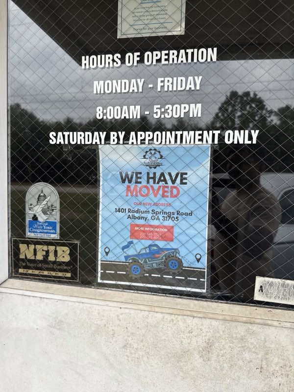Swift Automotive shop window