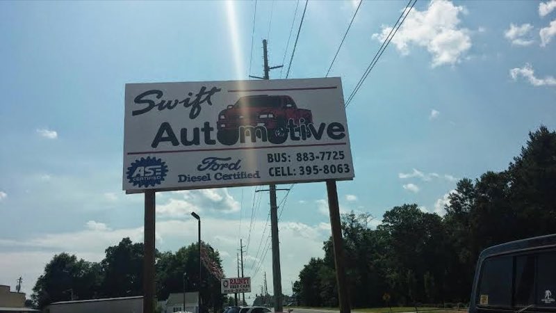Swift Automotive sign in Albany, GA