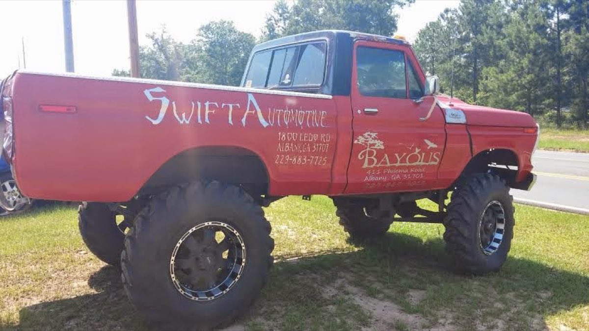 Swift Automotive truck